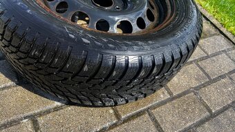 ❄️ TOP zimní kola Nokian 205/55 R16 na discích – jako NOVÉ❄️ - 2