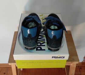 Dívčí podzimní kotníkové boty Primigi Gore-Tex vel.33 - 2