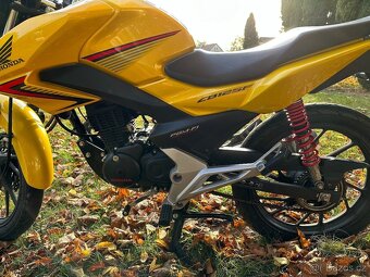 Honda CBF 125 2020 najeto pouze 15tkm - 2