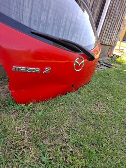 Mazda 2, 1.4 (63 KW) r.2009 - náhradní dily - 2