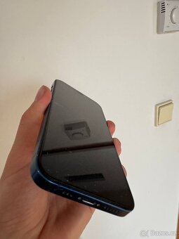 iPhone 12 - 2