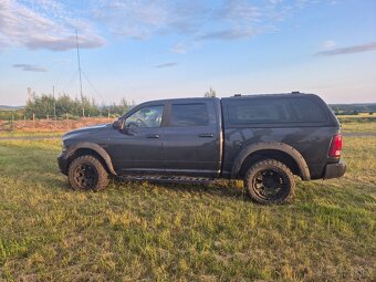 Dodge RAM 1500 - 2