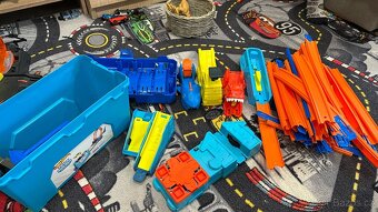 Hot wheels - 2
