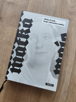 Několik knih - různé žánry (Dcera národa, Moje německá matka - 2