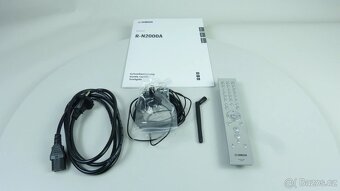 Yamaha R-N2000A špičkový stereo receiver - 2