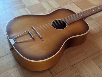 Akustická kytara - 2