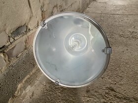 průmyslové světlo - 2