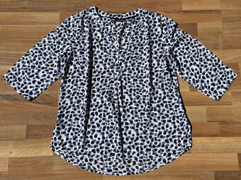 Halenka s 3/4 rukávem, velikost L - 2