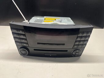 //Rádio Mercedes-Benz E W211 CD// - 2
