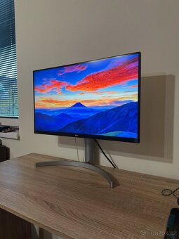 Herní a graficky monitor LG - 2