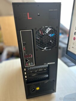Herní PC OMEN by HP Obelisk 875-1017nc Liquid Cooling - 2