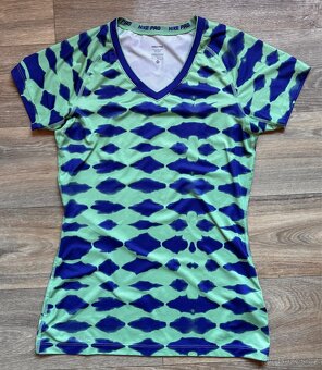 Krásné sportovní dámské tričko Nike vel.M - 2