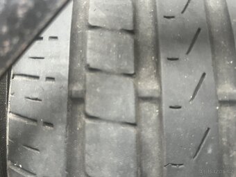 Prodám pneu 235/55R18 - 2