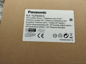 Bezdrátový telefon Panasonic KX-TGP600CE - 2