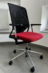 kancelářská židle Vitra Meda - 2
