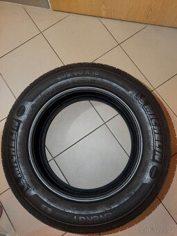 Michelin 205/60 R16 - 2