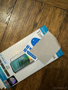 Tvrzene sklo na Apple - Iphone 15 Pro Max - 2