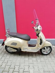 Vespa GTS 300 - 2