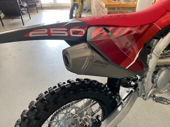 FANTIC XXF 250 - 2