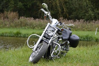 Harley-Davidson VRSCA V-ROD - 2