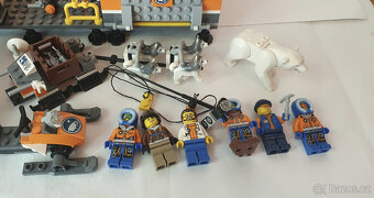 Lego City 60036 Polární Základní Tábor - 2