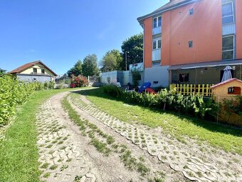 Na prodej rodinný dům s velkým potenciálem v klidné lokalitě - 2