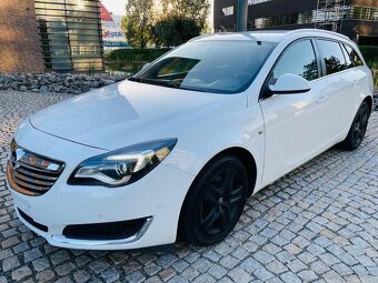 Opel Insignia 2.0D 103KW MANUÁL VÝHŘEV SERVISKA BEZ AD BLUE - 2