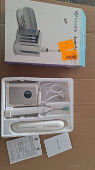 TrueLife SonicBrush UV - 2
