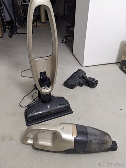 Tyčový vysavač Electrolux - 2