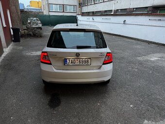 Škoda Fabia - 2