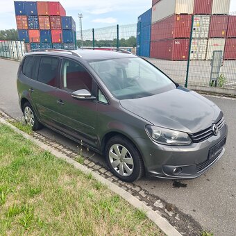 VW Touran 1.4 TSI TEAM, 7 míst dovoz Švýcarsko - 2