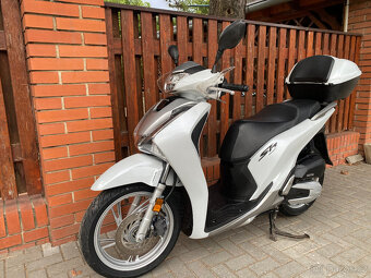 Honda SH 150i (2019 ABS) - 2