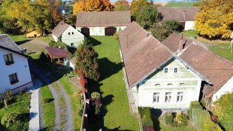 Zemědělská usedlost s rozlehlým pozemkem a možností přestavb - 2
