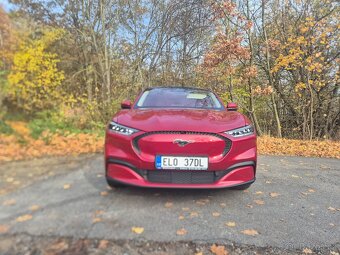 Ford mustang mach-e - 2