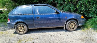 Subaru justy 1.3 63kw rok 2001 - 2