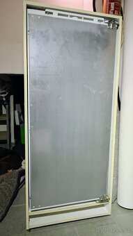 Vestavná lednice Siemens - 2