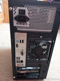 herni pc bez ram/ssd - 2