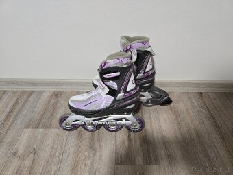 Kolečkové brusle WORKER Perleta 4236 vel. 35-38 - 2