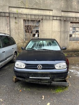 VW Golf 4 na díly celek - 2