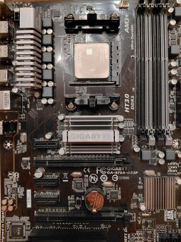 Základní deska GA-970A-DS3P - AM3+, CPU AMD FX-6300, chladič - 2