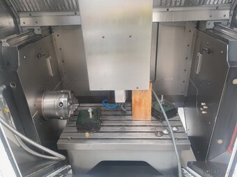 Hermle C 20 CNC obráběcí centrum na ND - 2
