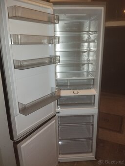 Kombinivana lednice samsung - 2