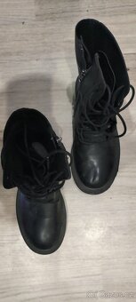 SNEROVACI VYSOKE DAMSKE POHORKY - 2