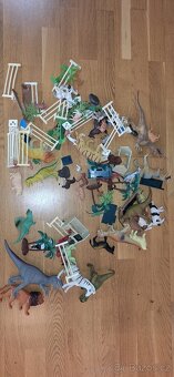 Farma se zvířátky a dinosauři - 2