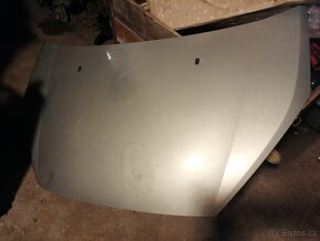 Kapota Ford galaxy 2006-10 - 2