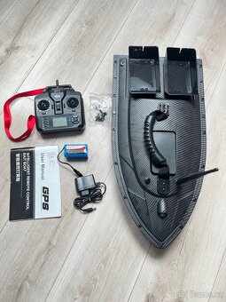 Rybářská ZAVÁŽECÍ loďka s GPS - 2