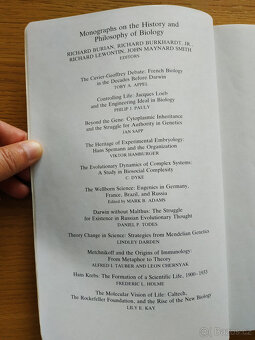 THE MOLECULAR VISION OF LIFE - 2