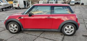 MINI COOPER ONE R56 1,4i 2010 1.majitel TOP STAV - 2