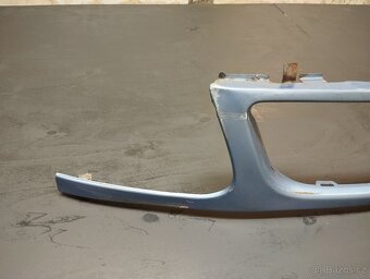 W638 Čelní mřížka, maska - 2