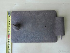 STARÁ DVÍŘKA KE KAMNŮM - 2